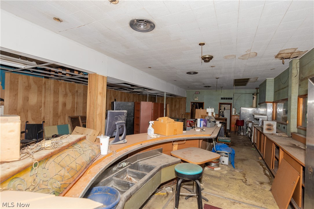 Cleveland, Ohio 44114, United States, ,Commercial,Active,57205