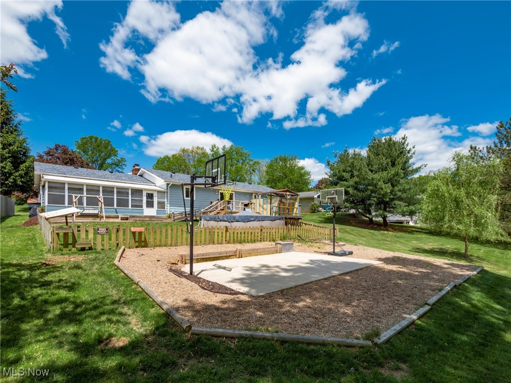 2800 E Military Road, Zanesville, Ohio image 35