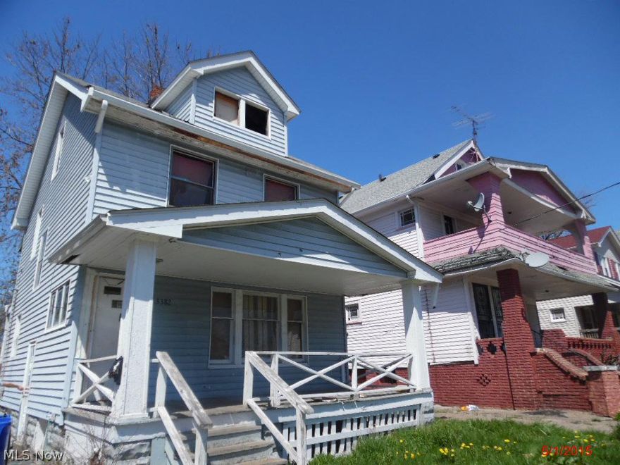 Single family home, needs rehab.