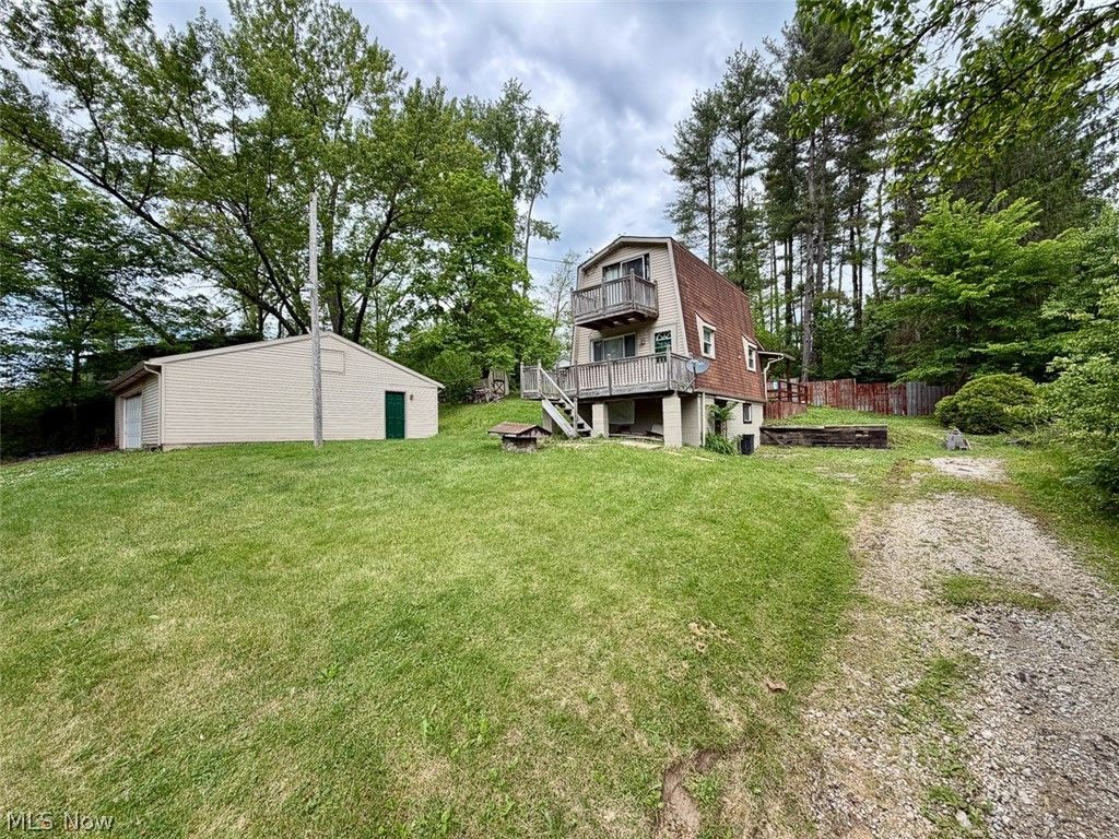 Photo of 2087 Vesper Road SW, Carrollton, OH 44615 (MLS # 5211848)