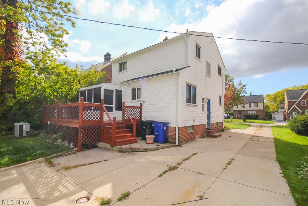 Shaker-Lee - Residential