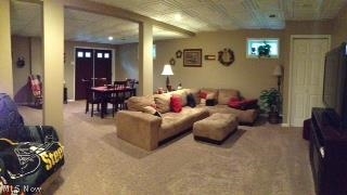 Forest Glenn3rd - Residential