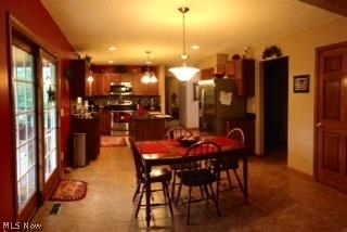 Forest Glenn3rd - Residential