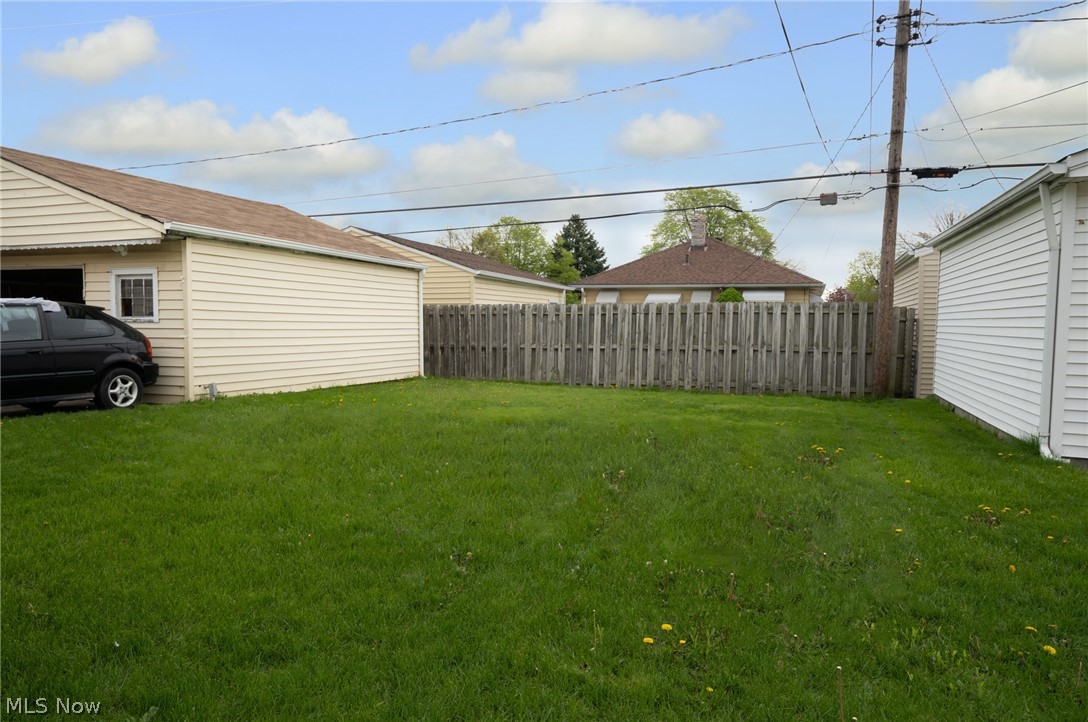 Alex Fodor Estates 02 - Residential