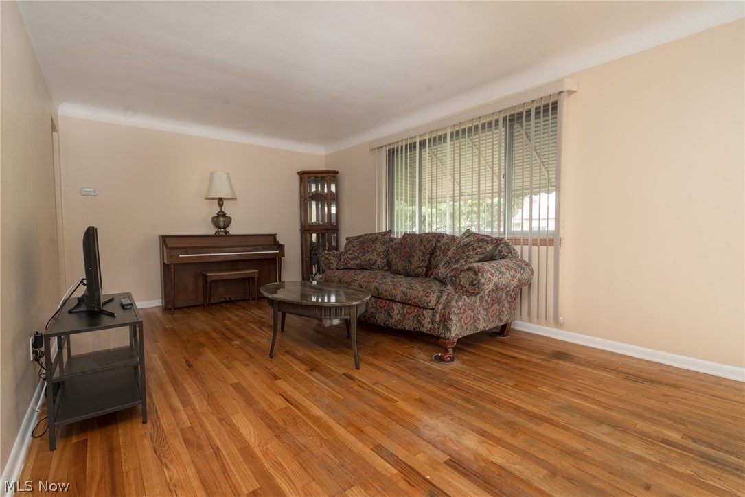 Alex Fodor Estates 02 - Residential