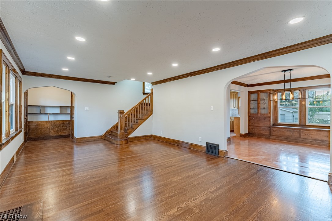 Crown Point - Residential