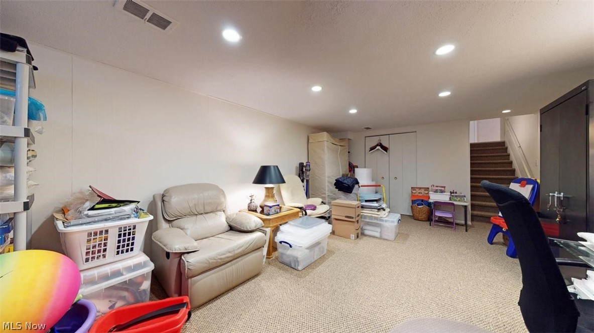 Richmond Park Cos Mdw Wood - Residential