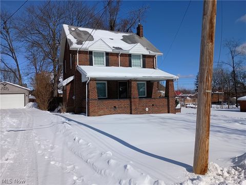 212 Curry Place Youngstown OH 44504