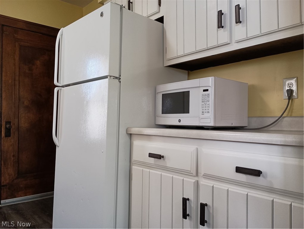 William W Curry - Residential