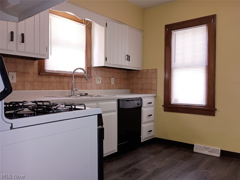 William W Curry - Residential