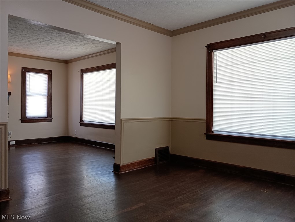 William W Curry - Residential