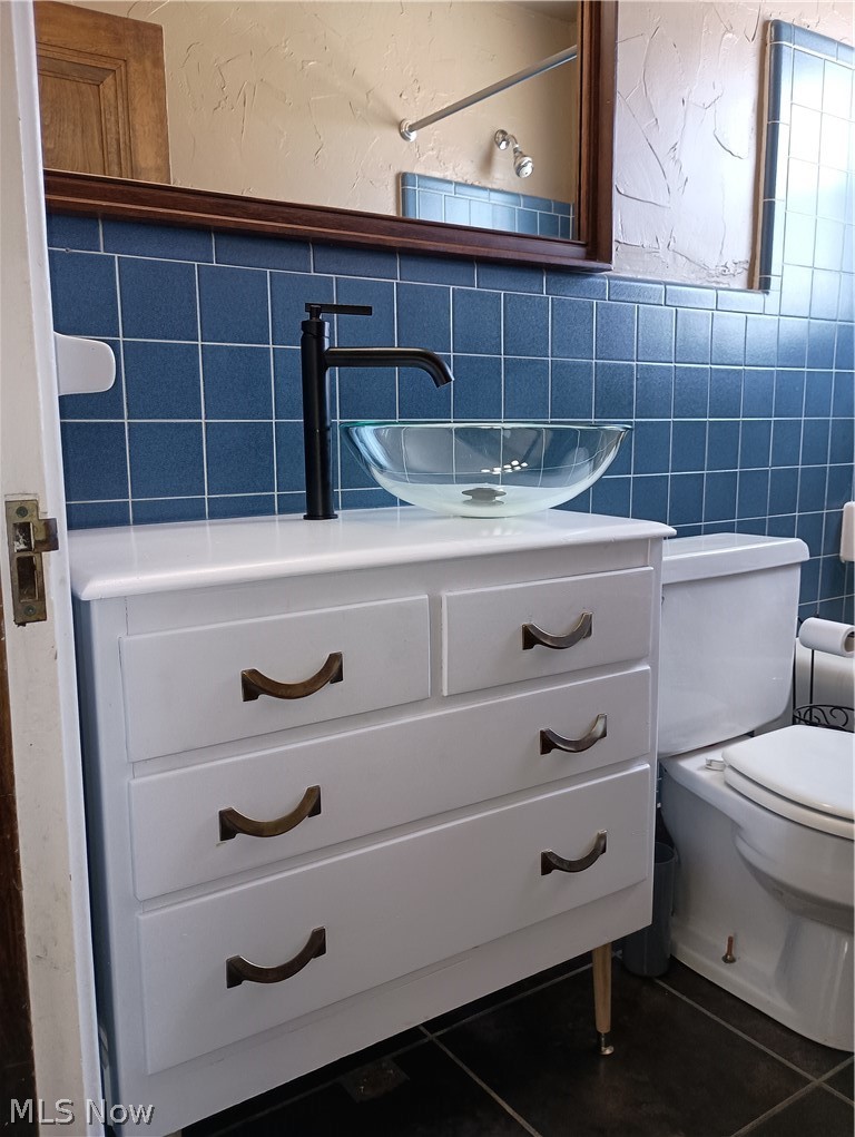 William W Curry - Residential