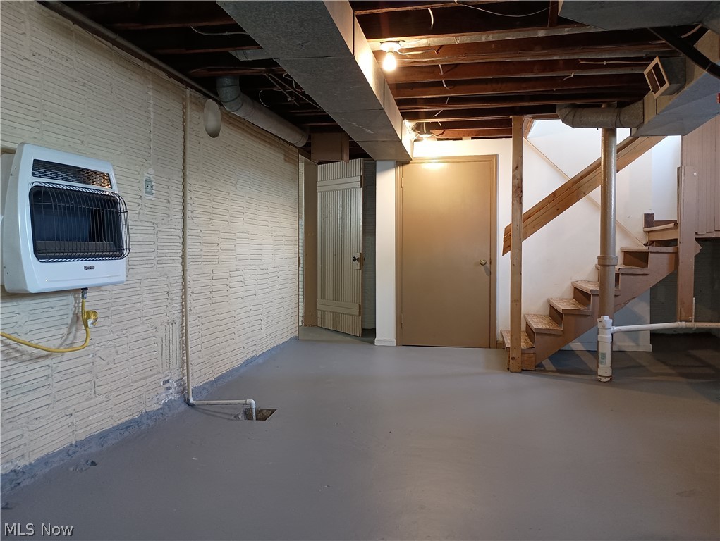 William W Curry - Residential