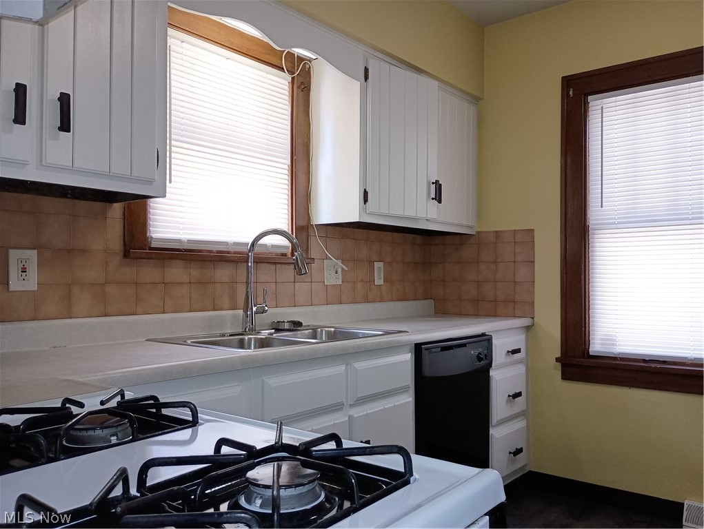 William W Curry - Residential