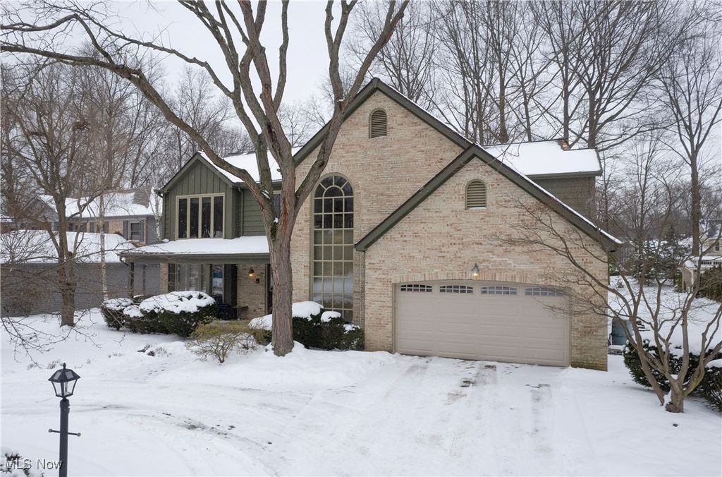Photo of 1925 Reeds Court, Westlake, OH 44145 (MLS # 5182695)