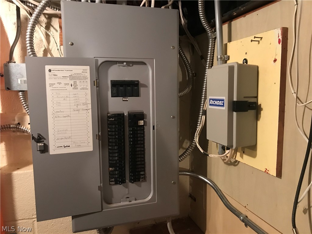 Columbia Center - Commercial Sale