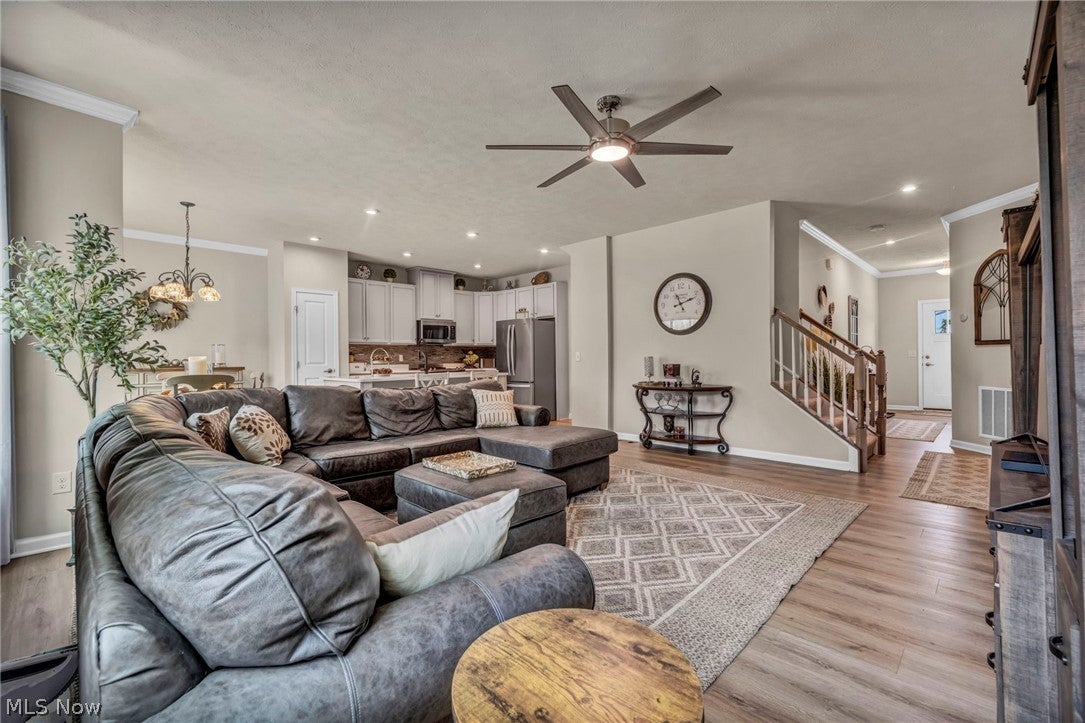 3017 Bonita Circle SE