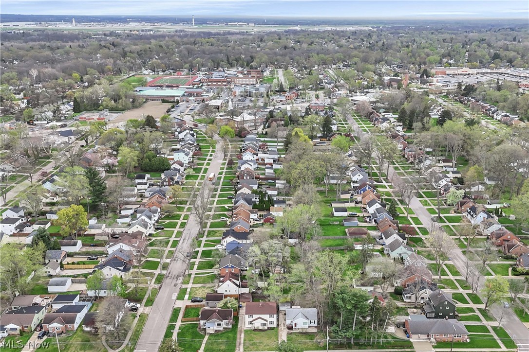 B J Luceys Sub - Residential