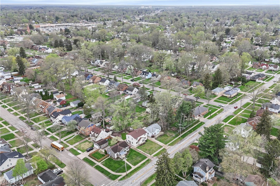 B J Luceys Sub - Residential