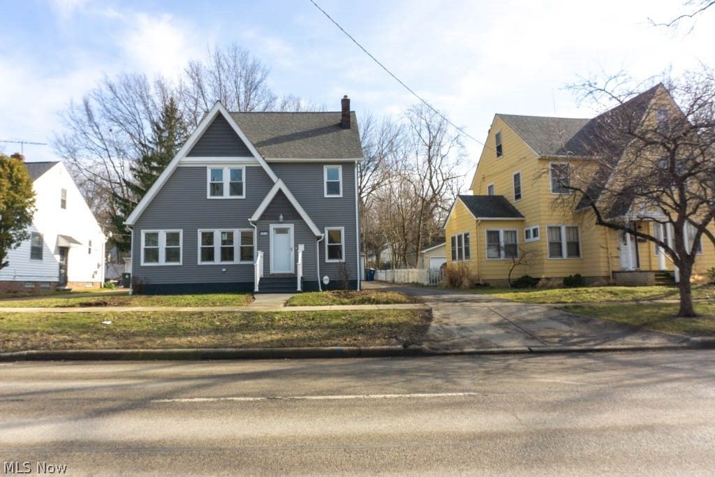 Photo of 3970 Monticello Boulevard, Cleveland Heights, OH 44121 (MLS # 5191259)