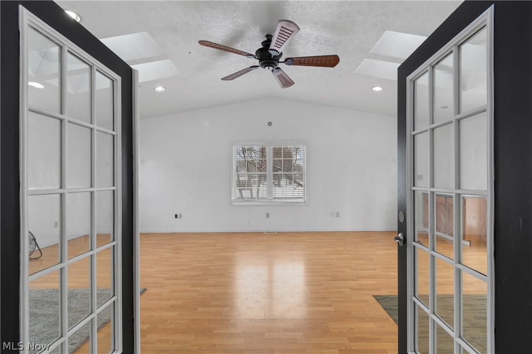 Lone Linden Estates - Residential