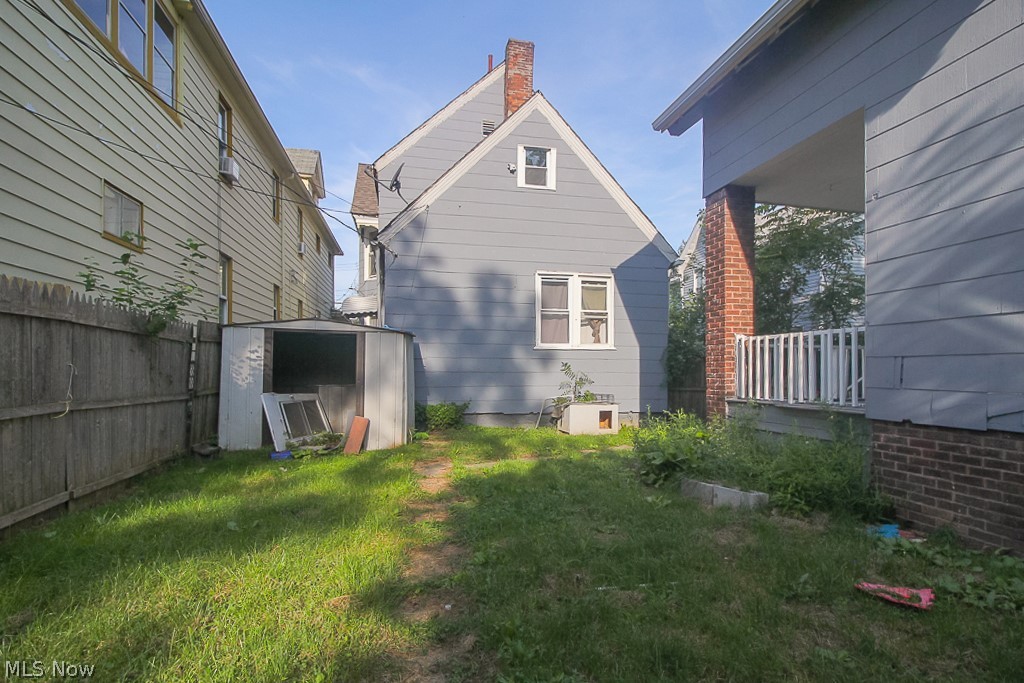 Fackler & Johnson - Residential Lease