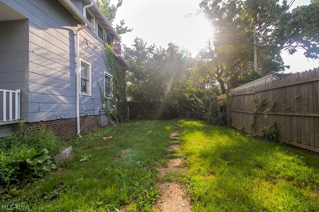 Fackler & Johnson - Residential Lease