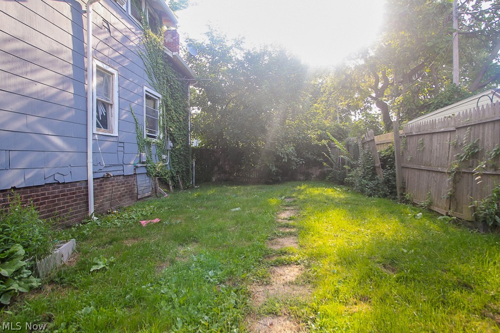 Fackler & Johnson - Residential Lease