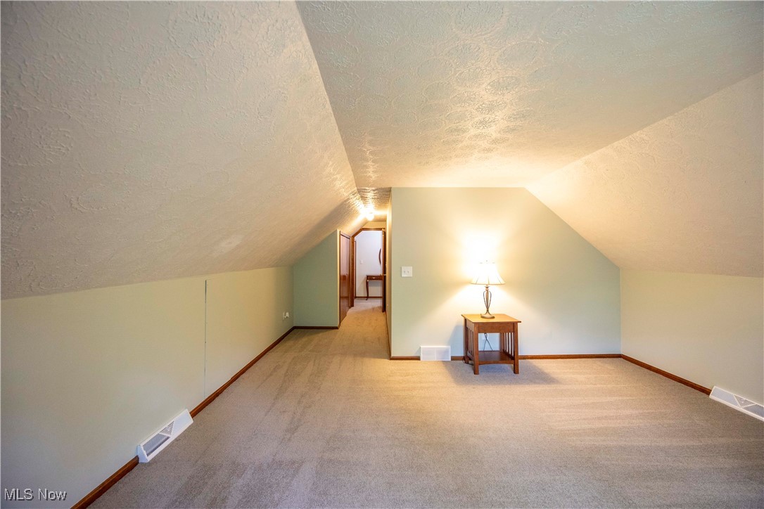 8665 Prescott Drive, Chesterland, Ohio image 42