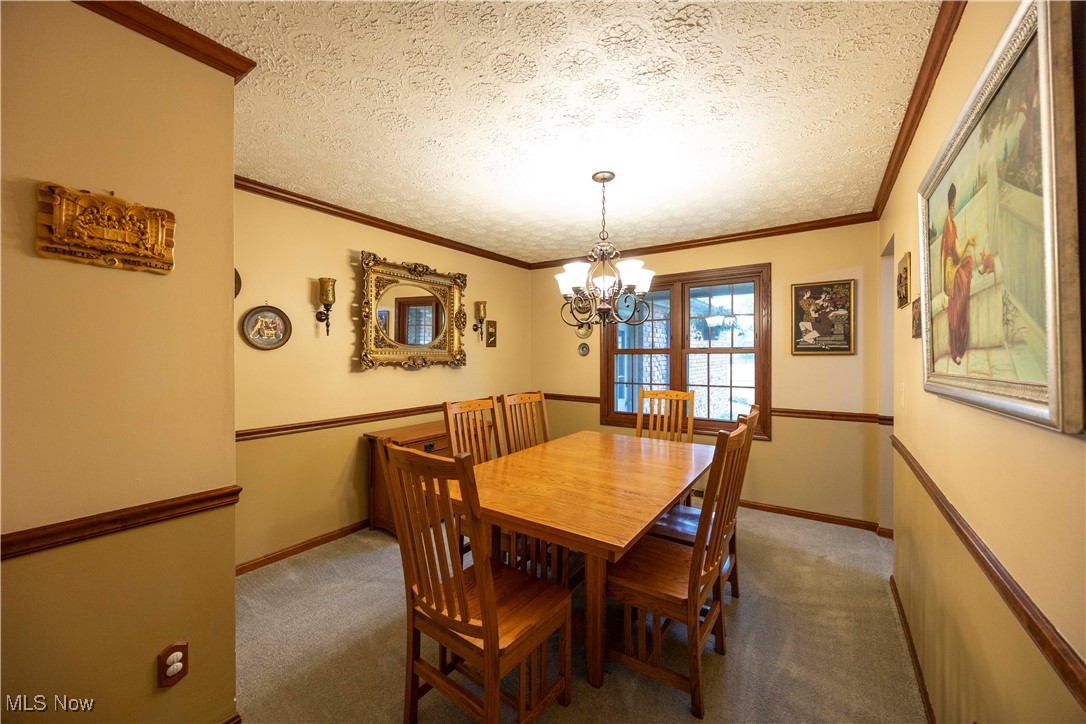 8665 Prescott Drive, Chesterland, Ohio image 13