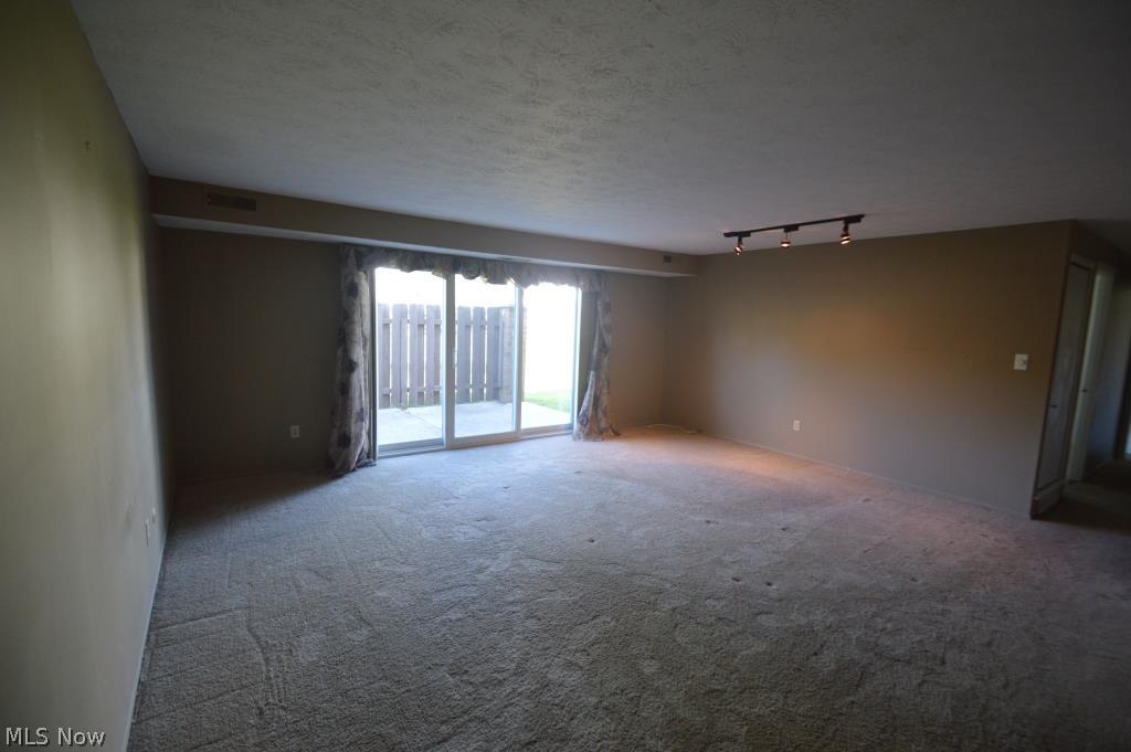 Raintree - Residential