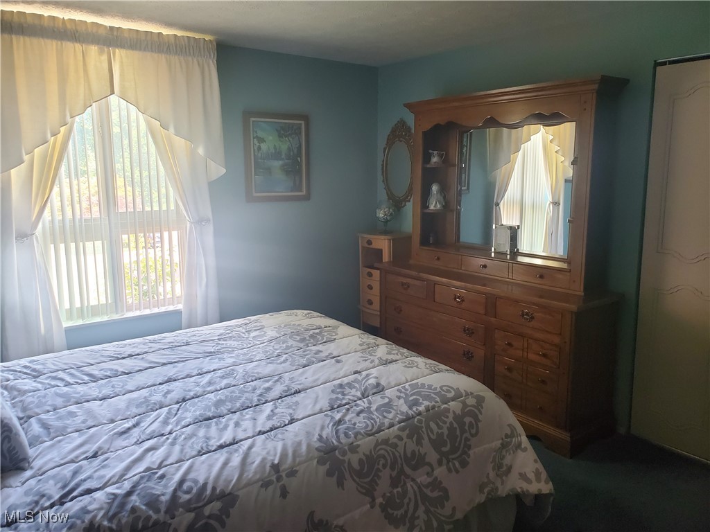 Silver Lake Towers Condo - Residential