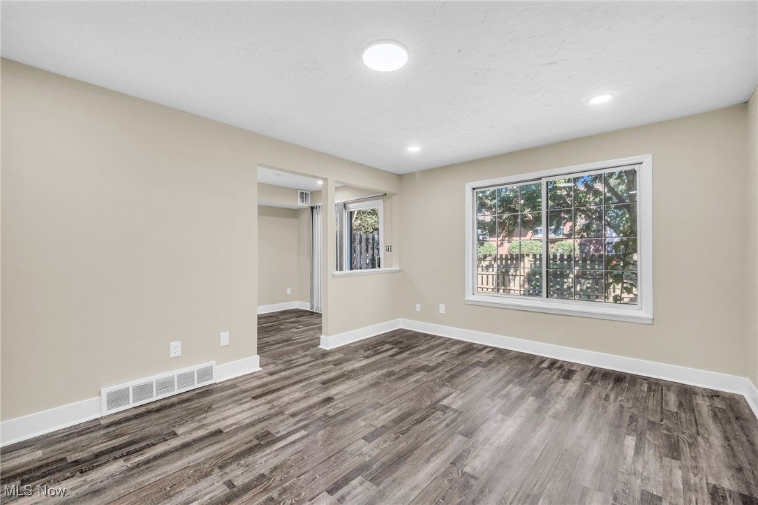 9459 Central Park Boulevard 9459