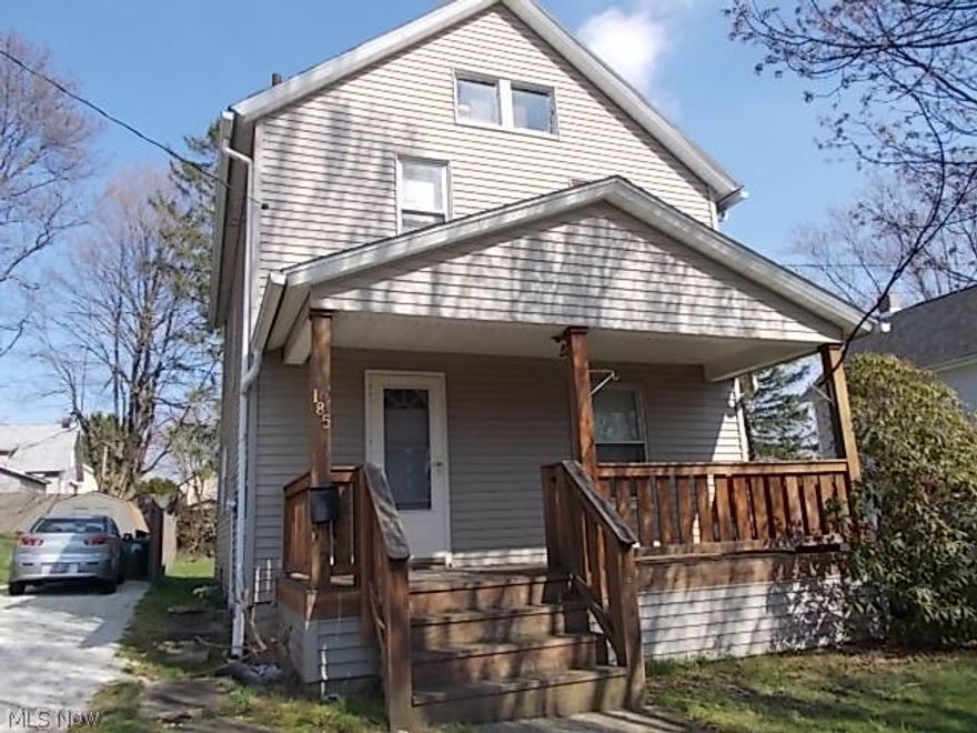 This property is eligible under the Freddie Mac First Look Initiative through 06/10/2015. Colonial home with 3 bedrooms and a detached 1 car garage. Great investment property.