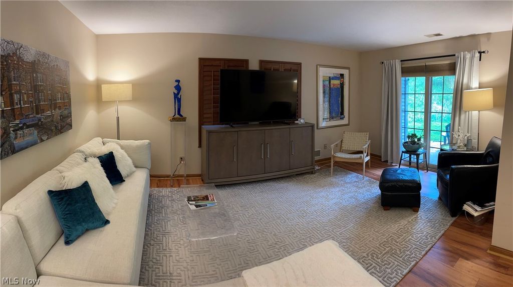 Photo of 4056 Saint Andrews Court #1, Canfield, OH 44406 (MLS # 5208520)