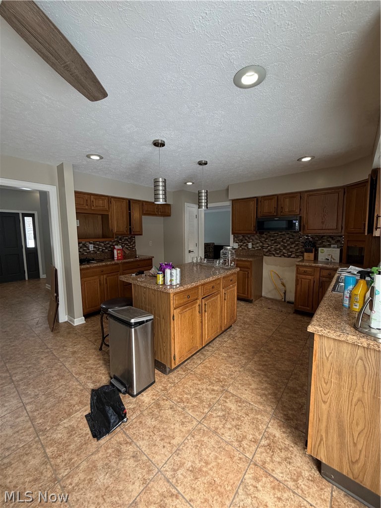 Woodview Estates I Rev - Residential