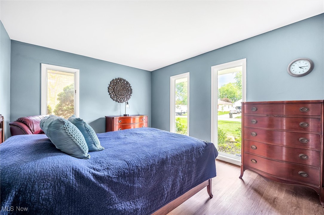 UNIVERSITY HTS/PARKWOOD EST - Residential