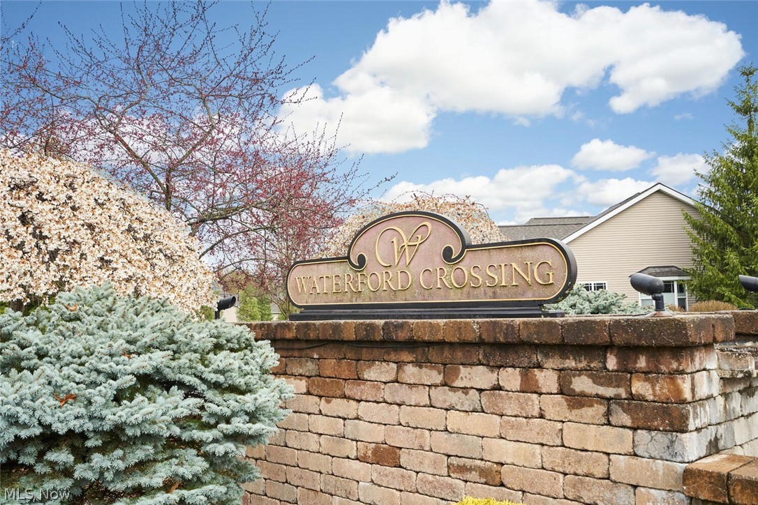 Villas/Waterford Xing Condo - Residential