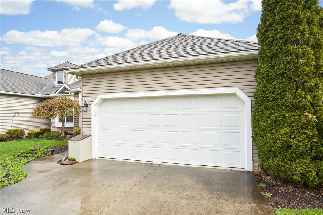 Villas/Waterford Xing Condo - Residential