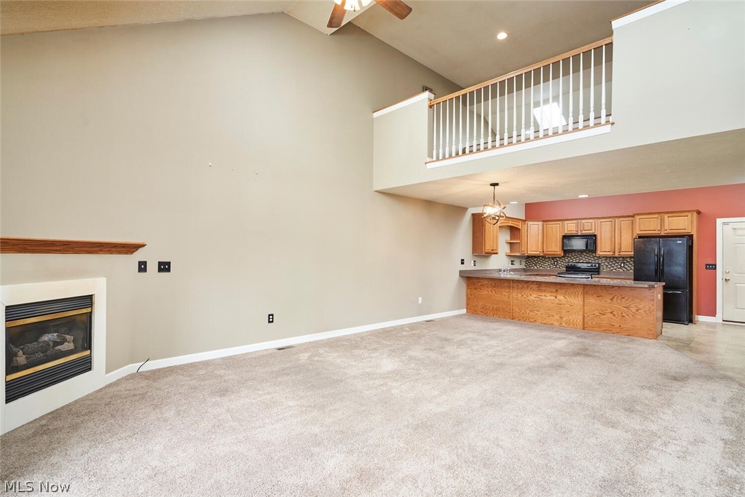 Villas/Waterford Xing Condo - Residential