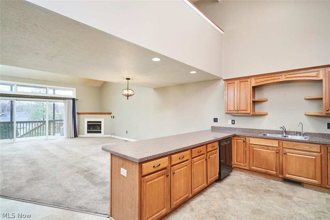 Villas/Waterford Xing Condo - Residential