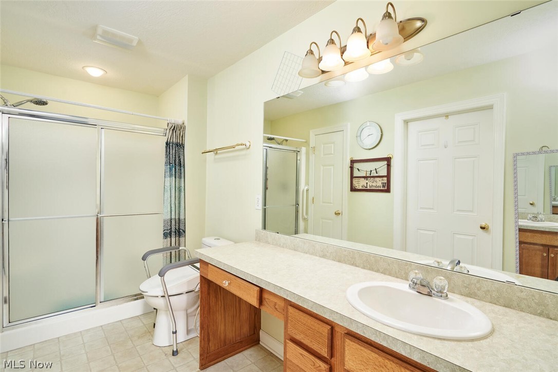 Villas/Waterford Xing Condo - Residential