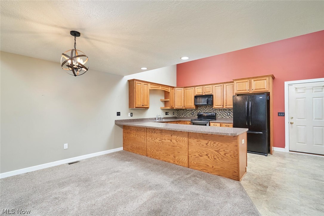 Villas/Waterford Xing Condo - Residential