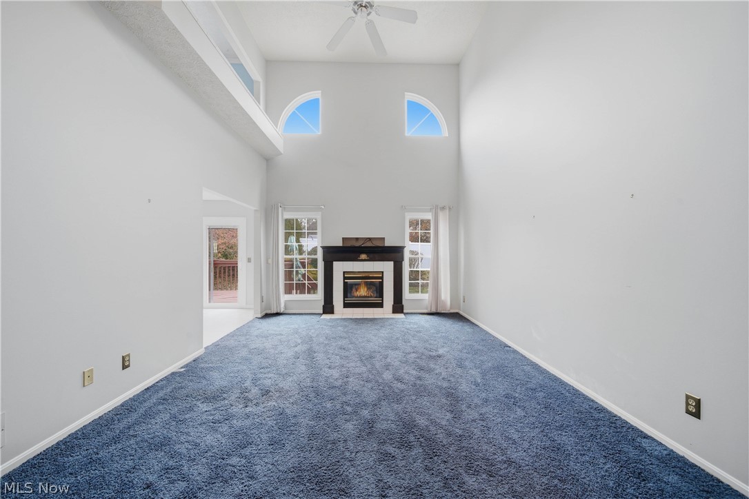 Laurelwoods North Condominiums - Residential