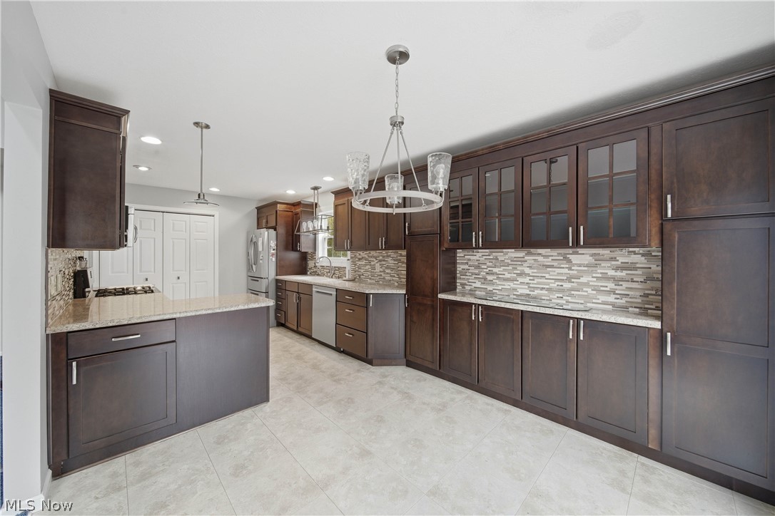 Laurelwoods North Condominiums - Residential