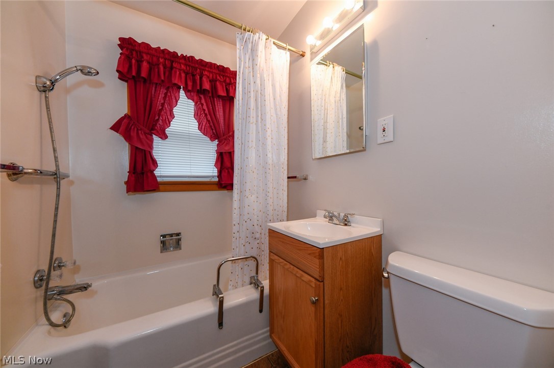 Happy Hollow - Residential