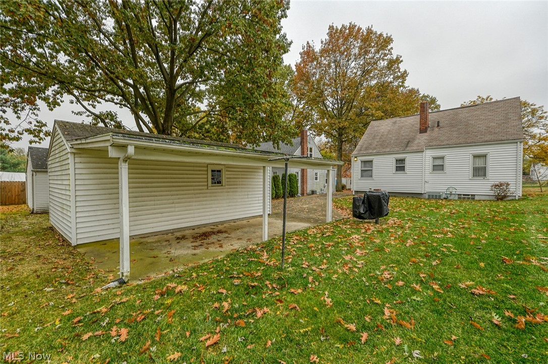 Happy Hollow - Residential