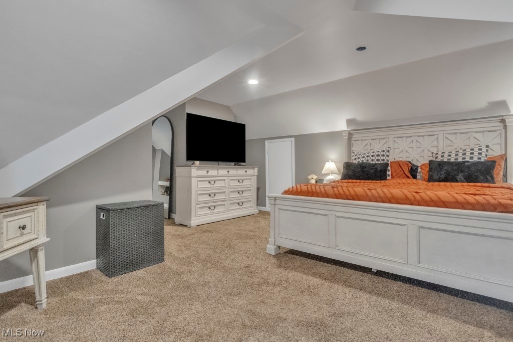 9601 Biddulph Road, Brooklyn, Ohio image 19