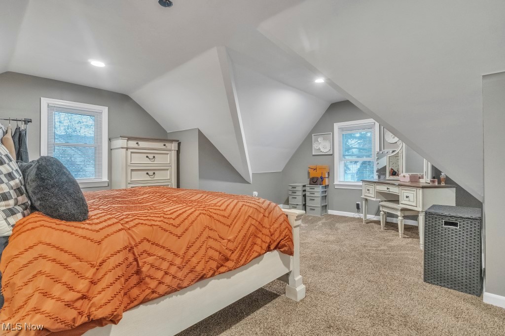 9601 Biddulph Road, Brooklyn, Ohio image 20