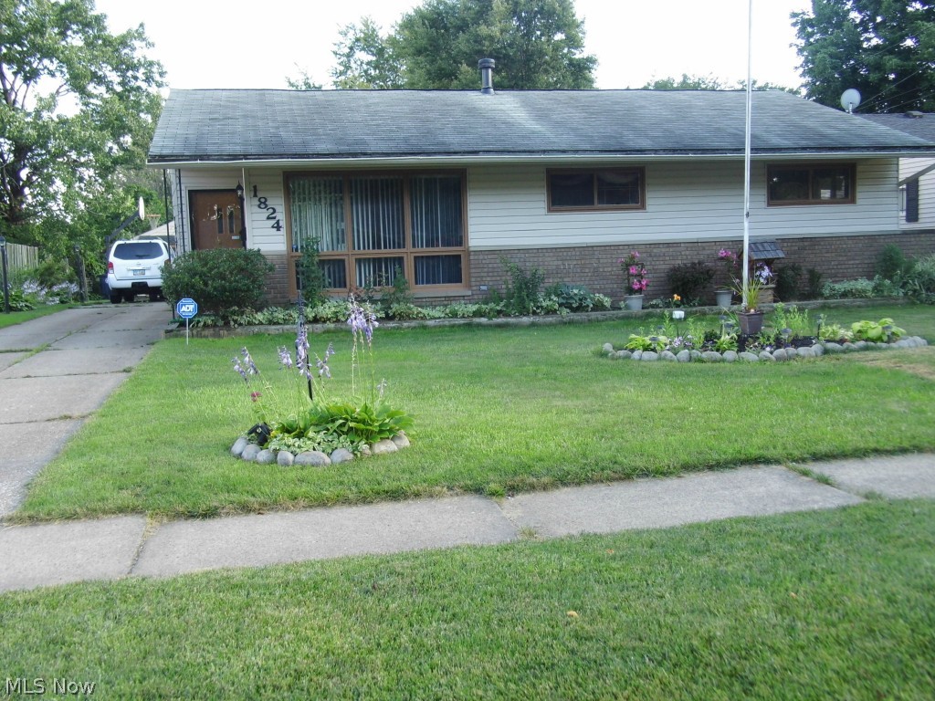 Wonderful ranch home with large addition that adds a huge amount of living space including a full bath, Family Room with fireplace and sitting room off patio with pergola. Newly sided and painting with new wood patio roof covering. 3 bedrooms with huge Master Bedroom due to addition, has sitting area and lots of closet space! 2 additional good size bedrooms with ample natural light through large windows. TWOFull Baths with great layout! Formal dining room is spacious next to gallery kitchen with newly painted cabinets and newer appliances! Breakfast Bar and serving to Sunroom that has built ins and sliding glass door to rear patio and yard. Formal Living Room accessed from Foyer and Dining Room with large bank of windows with window treatments. 2 Car Garage and large yard round out this great home. Close to Good Park, Erie Island Park and not far from Copley Soccer Fields. Easy expressway access and close to all that the White Pond area has to offer including restaurants and shopping.